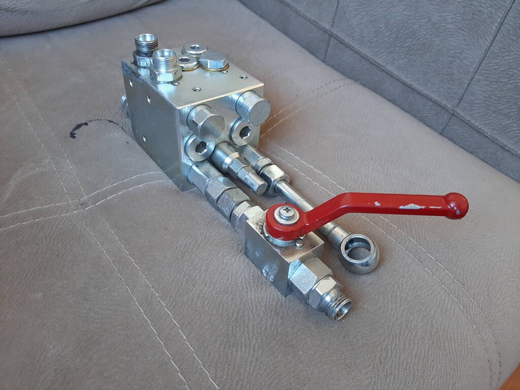 Brevetto Hidrolik Pulluk Döndürme Valfi ve Kontrol Valfi - 3