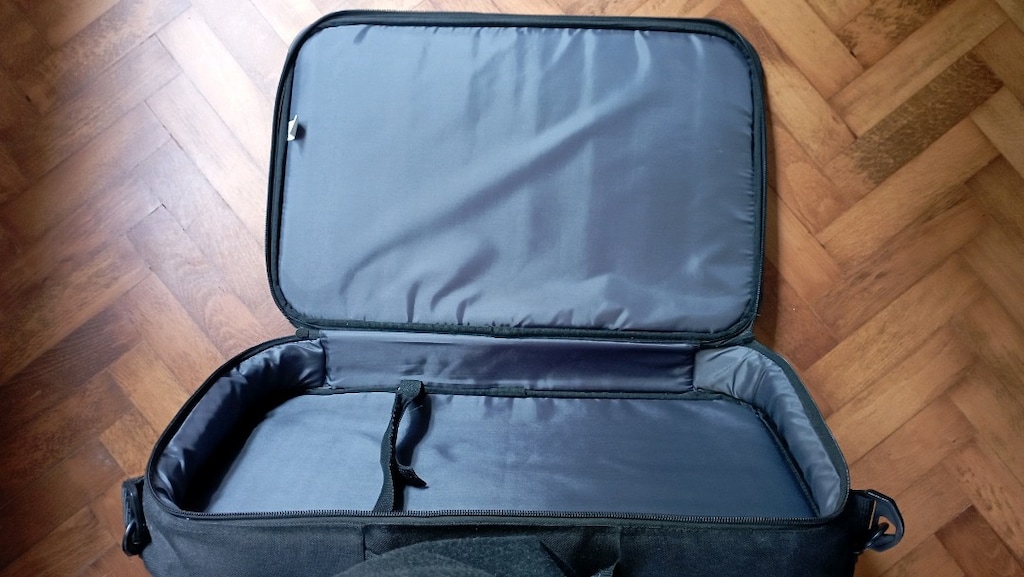 17inç Case logic laptop çantası temiz sorunsuz. - 2