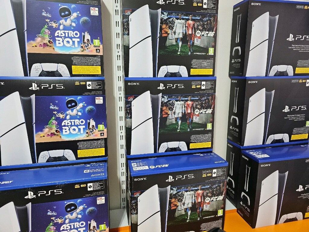 Ps5 Slim 1 TB Astrobot Dijital Oyun Paketi (2 YIL BİLKOM GARANTİ) - 3