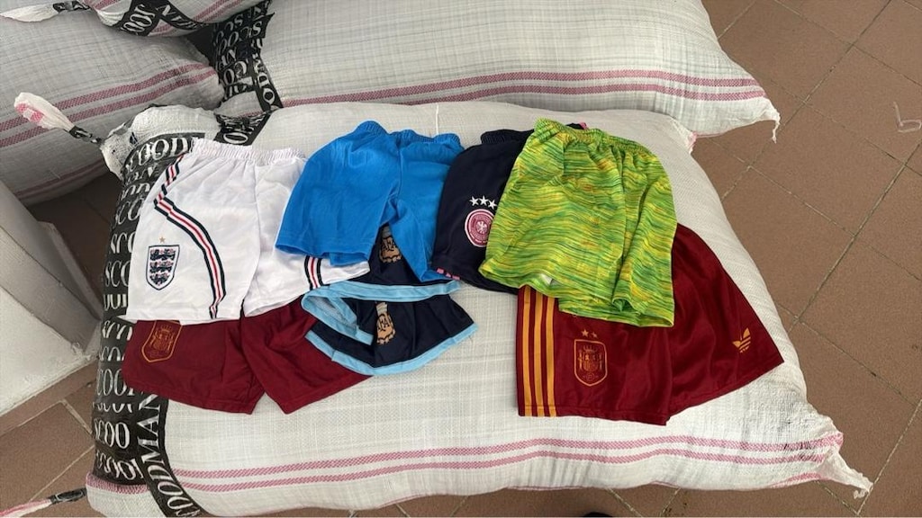 TOPTAN TAKIM ŞHORT 12 TL - 20