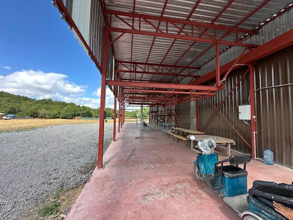SATILIK HAZIR DEPO & ÇİFTLİK | 1.650 m² ARSA, 700 m² KAPALI ALAN - 12
