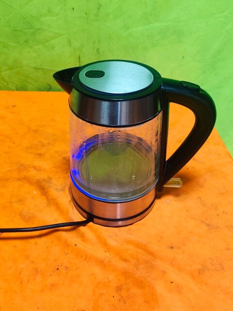 Tefal marka LED ışıklı kettle