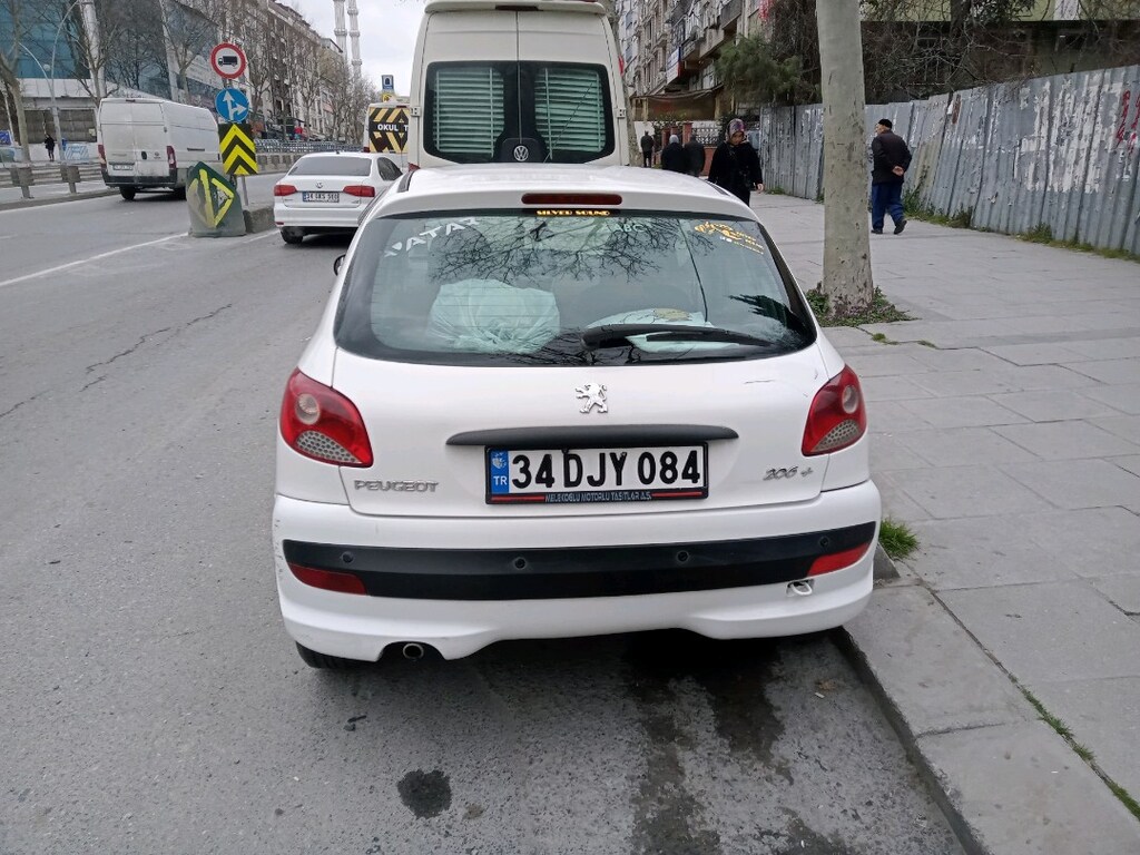 Peugeot 206+ 2011 model 274.000 km - 19