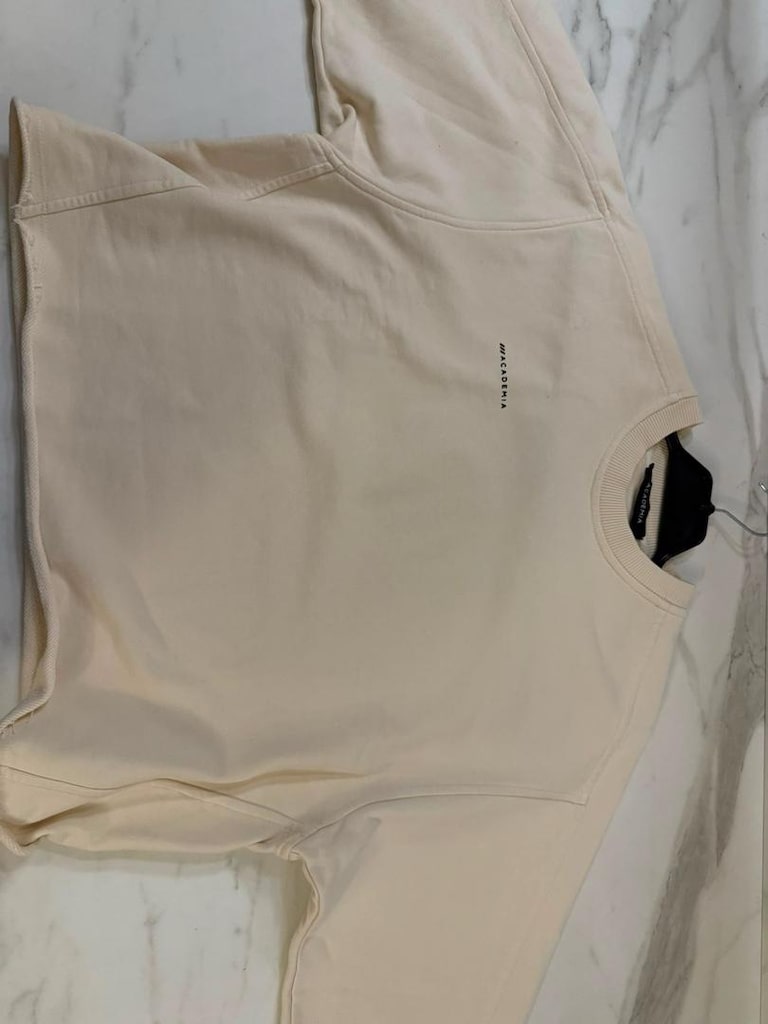 Academia Ekru Oversize Sweatshirt