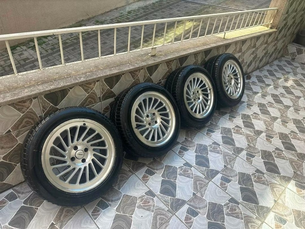 VOSSEN JANT LASTİK TAKIMI PRELLİ 215 55 17 BIJON ARALIK 4X100 - 2
