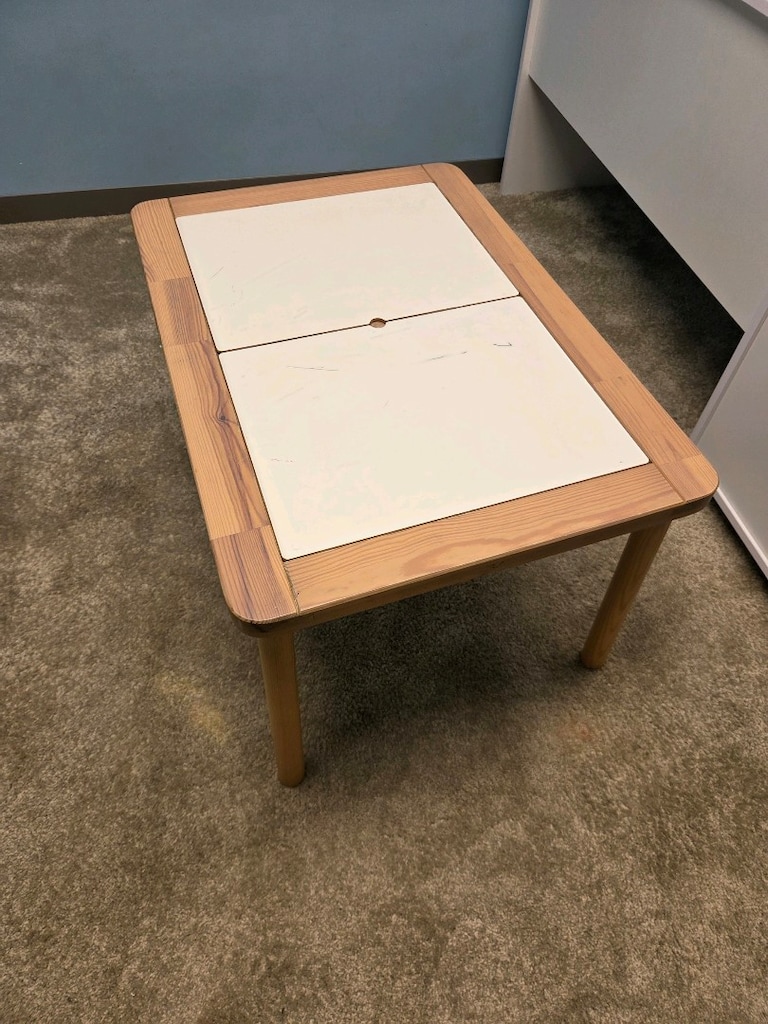 ikea çocuk oyun masası - 2