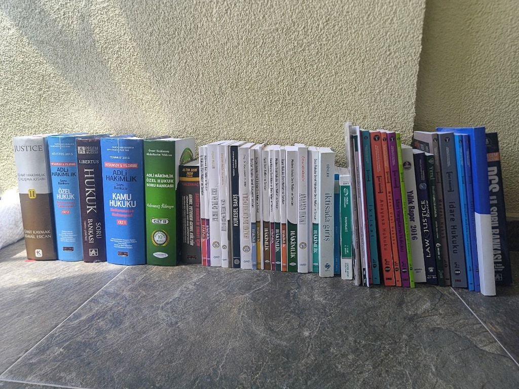 Hukuk Kitapları Hepsiii - 2
