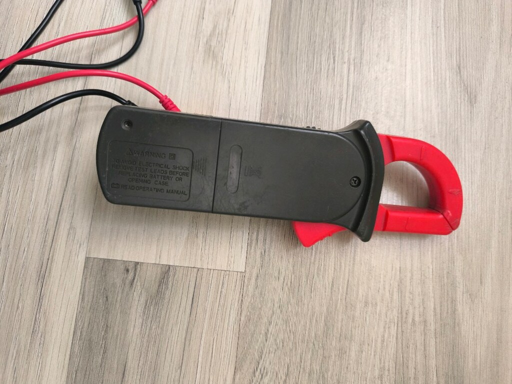 UNI-T ut200b - 2