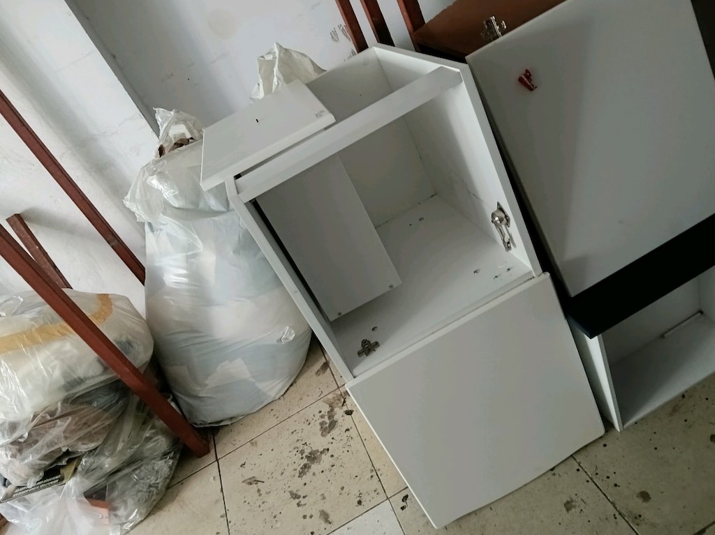 cekmeceli dolap acil satilik - 4