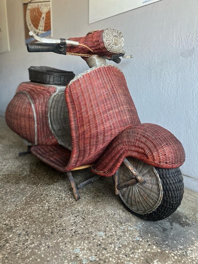 Vespa Hasır Örme Motorsiklet - 3
