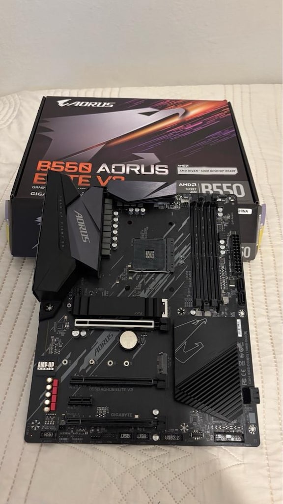 GIGABYTE B550 AORUS ELITE V2 Anakart