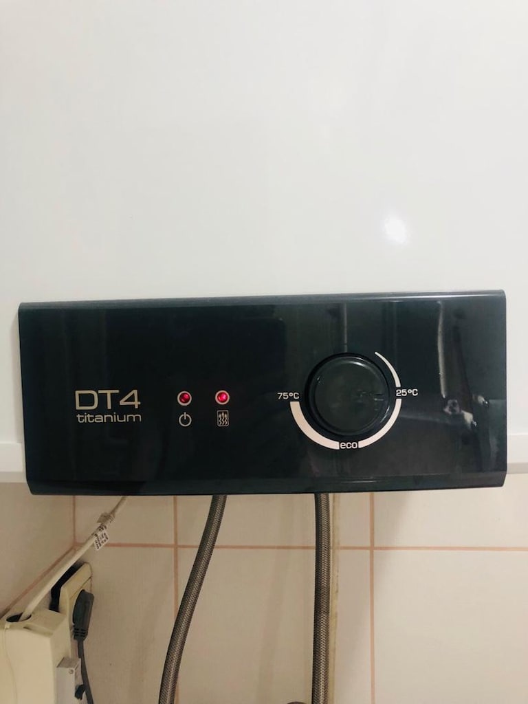 DEMİRDÖKÜM ELEKTRİKLİ TERMOSİFON - 4
