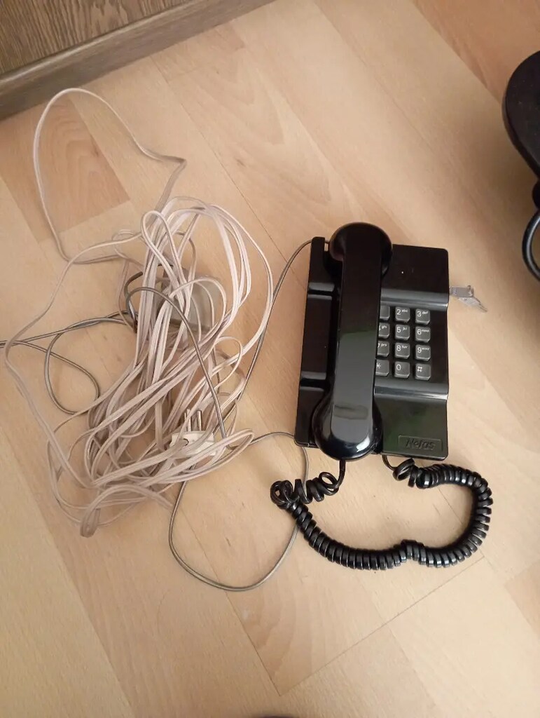 Masaüstü telefon - 4