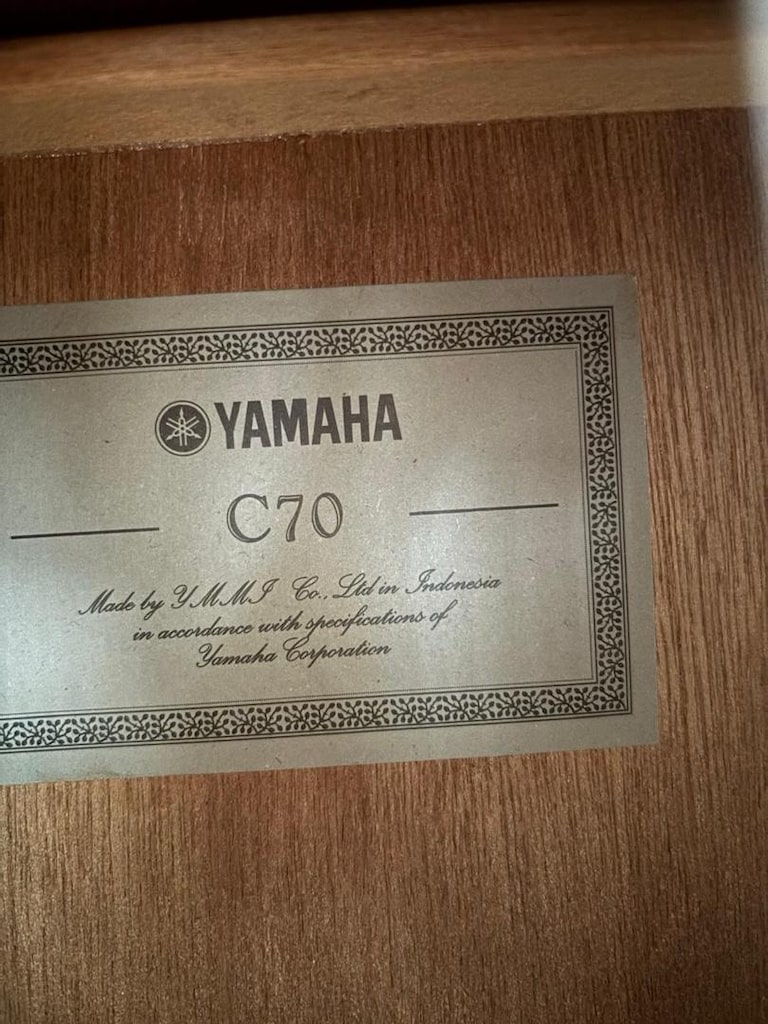 Yamaha C70 Gitar - 2