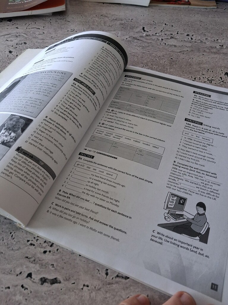 Speakout Pre-İntermediate Students'Book - 3