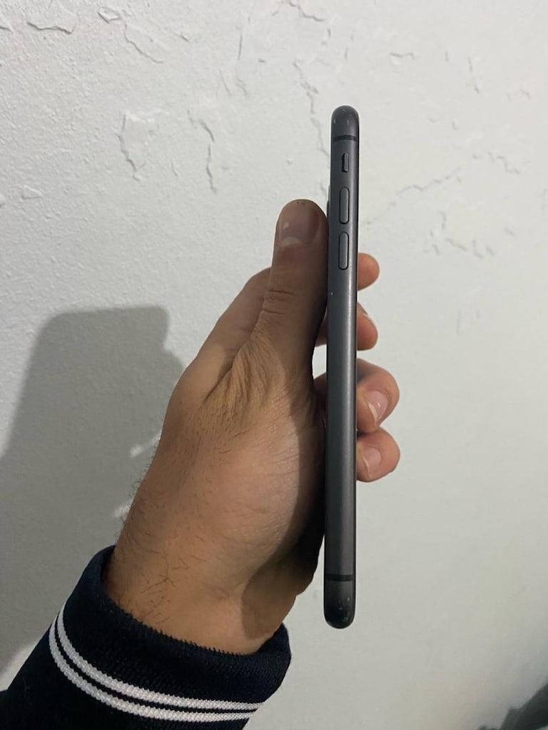 temiz İphone 11 yurtiçi Türkiye kayıtlı 128 GB TAMİR GÖRMEDİ - 2