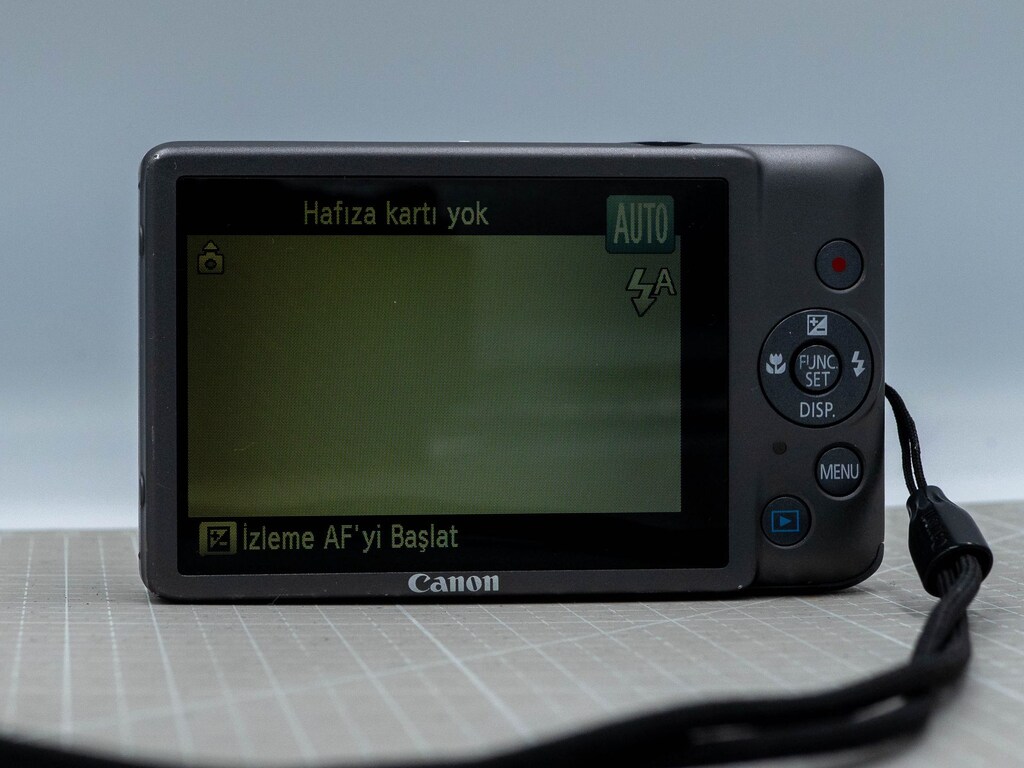 Canon IXUS 115 HS | 12.1 MP (ELPH 100 HS / IXY 210F) - 6