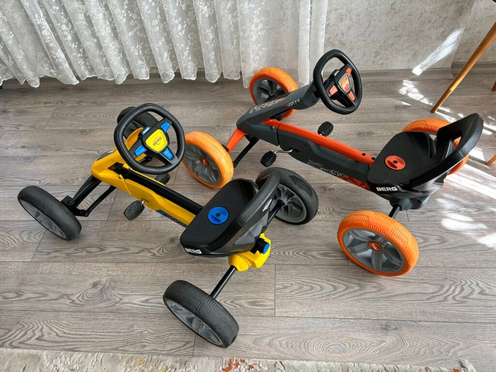 BERG Reppy Racer pedallı go-kart modeli 2 ile 6 yaş arası çocuk uyumlu - 4