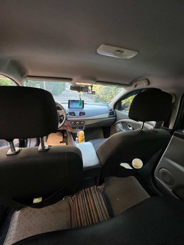 Renault fluence 110 143 bin km - 2