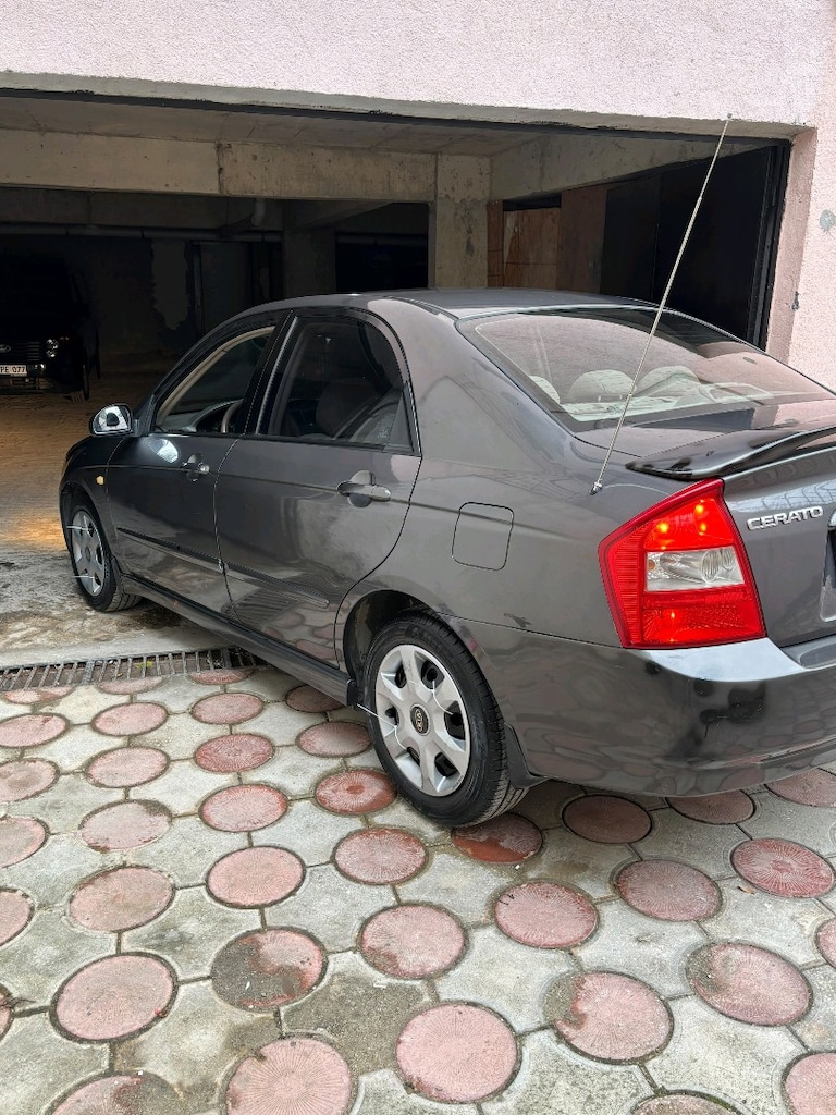 2006 KİA CERATO 1.5 DİZEL KLİMALI - 4