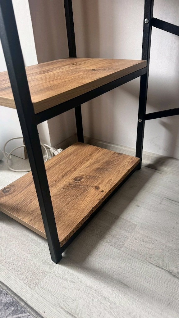 Şık ve Temiz Metal Ayaklı Çalışma Masası – Geniş Tabla + 2 Raflı - 5