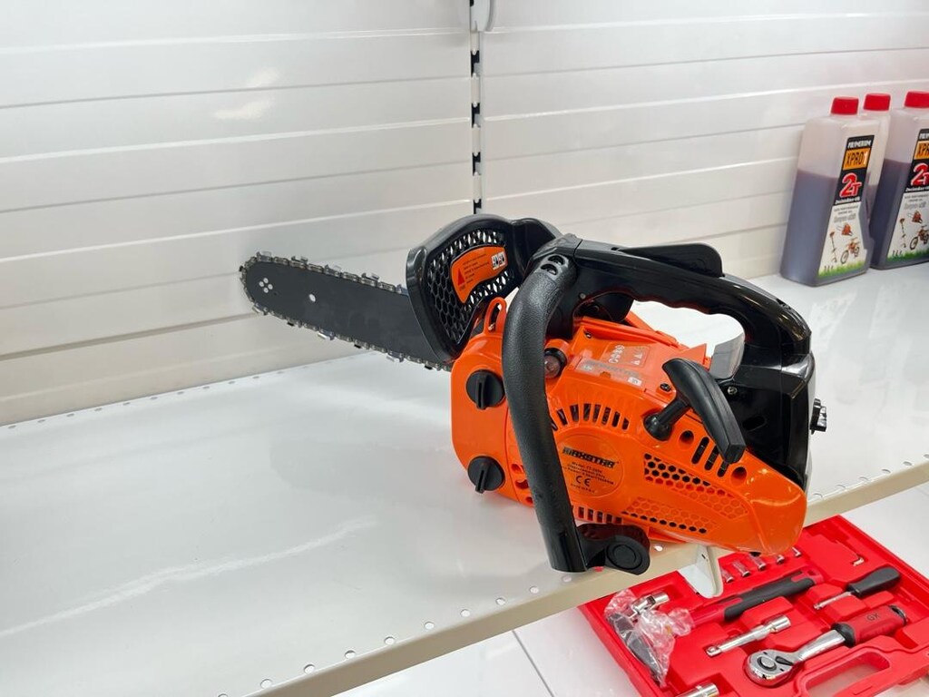 PROFOSYONEL BENZİN AĞAÇ KESME MOTORU - 3