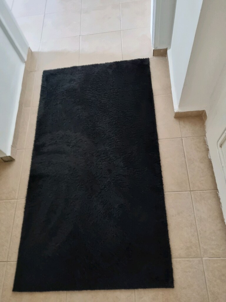 Boyu 146 eni 85Cm halı temiz - 3
