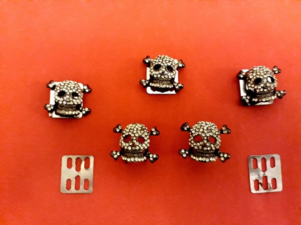 5.ADET metal obje pırlanta taşlı istediğin yerde kullan ayakkabında - 3