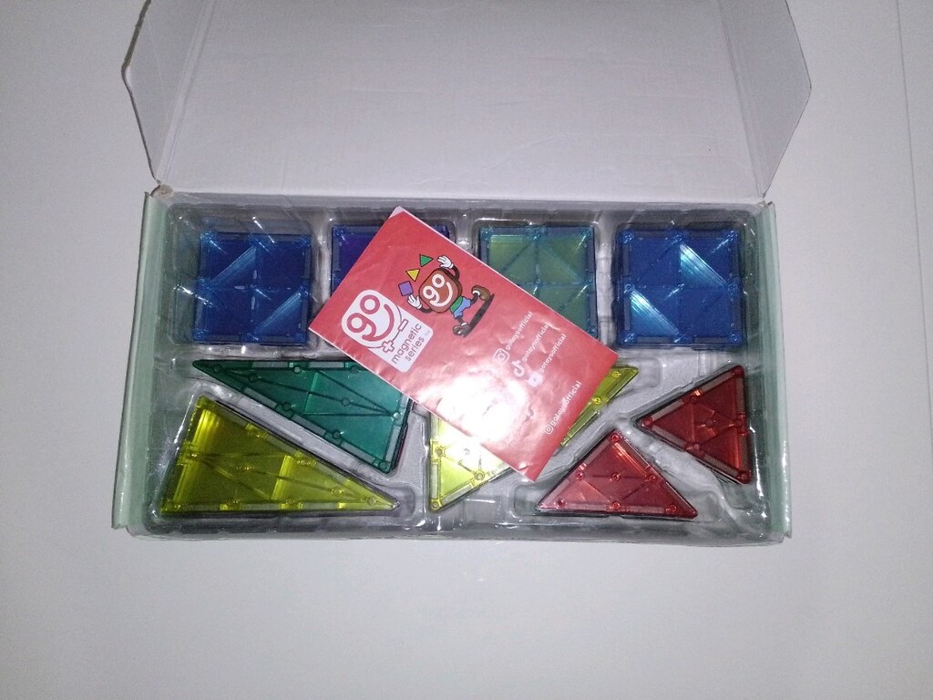 Orijinal Magna -tiles manyetik oyun blokları ve araba eklentisi - 2
