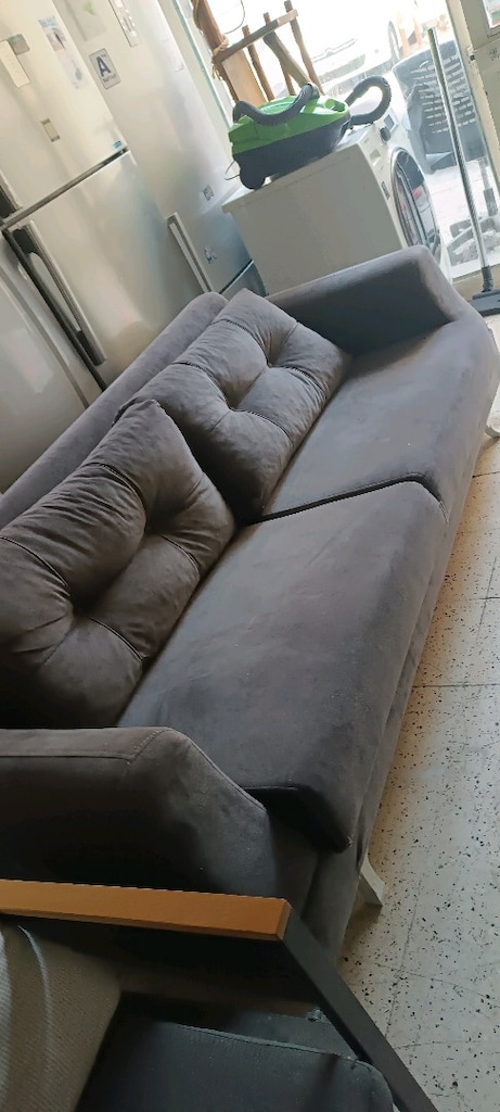 ÜÇLÜ ALTI DANDİKLI KANEPE KOLTUK.AÇILİP YATAK OLUYOR - 2