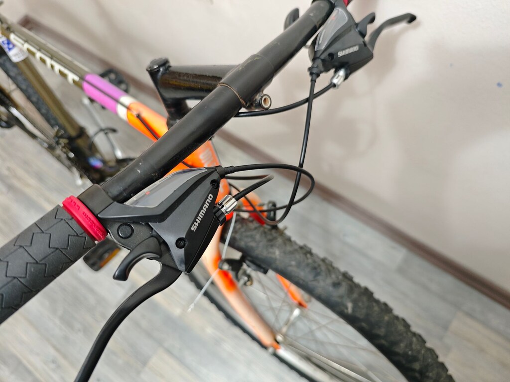 Scott 21 vites 26" jant MTB Bisiklet İzmir içi elden teslim - 4