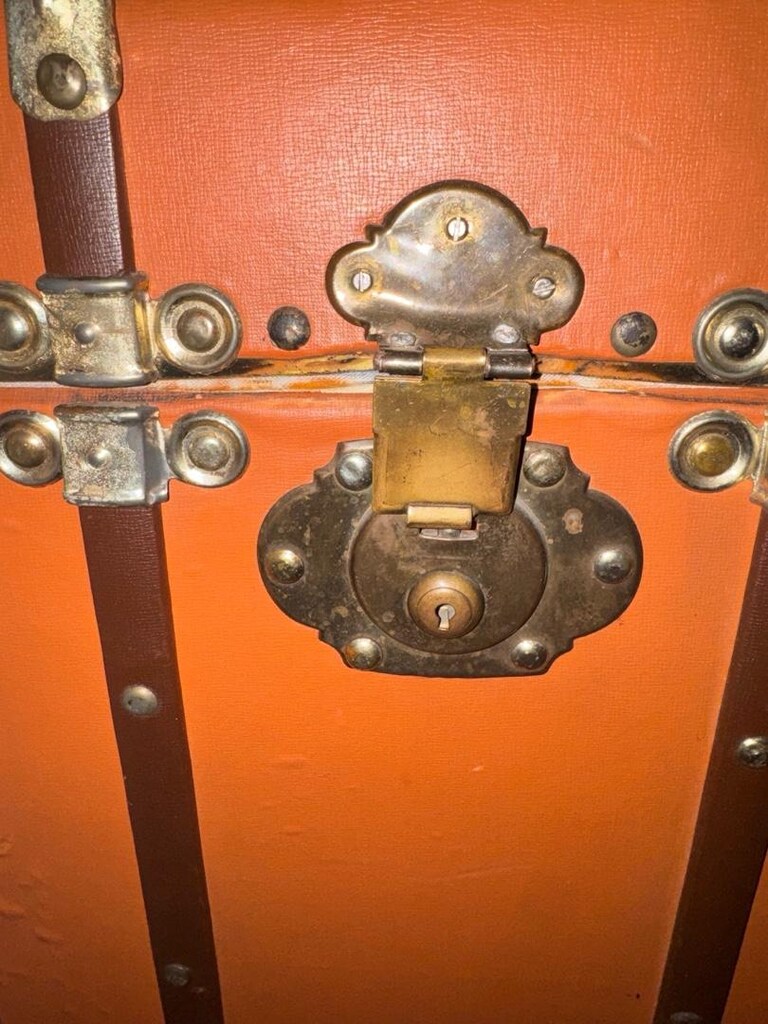 1930’lar Orijinal Deri Seyahat Sandığı (Steamer Trunk) – Koleksiyonluk - 5