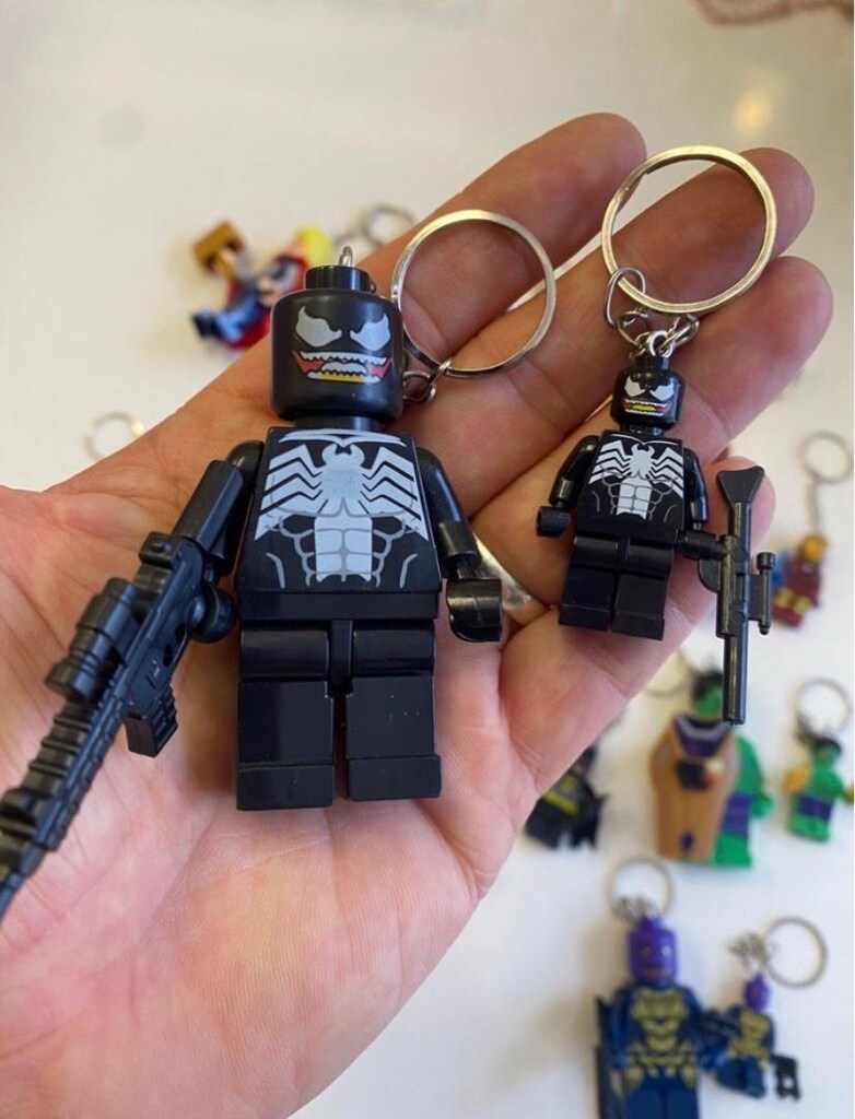 Lego Dev Marvel Figür Anahtarlıkları - 16