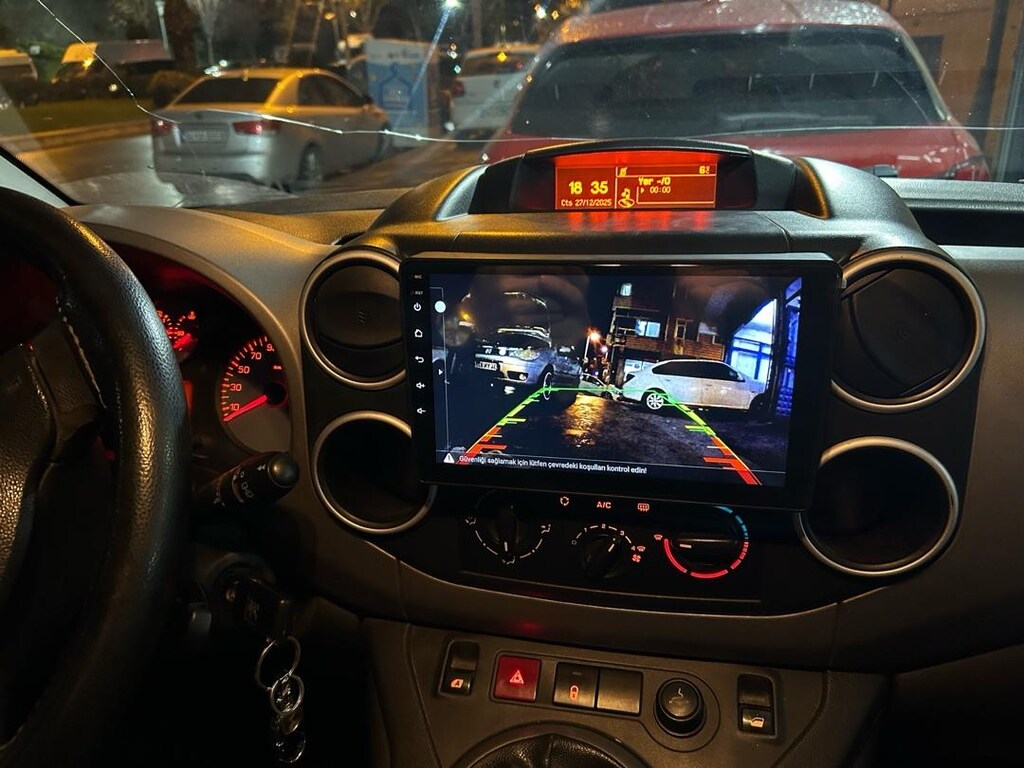 Peugeot partnermultimedya 4 GB RAM 64 gb hafızalı 2 yıl garantili - 4