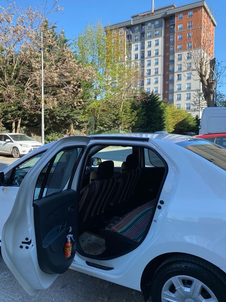 SAHİBİNDEN DÜŞÜK KM HATASIZ DEĞİŞENSİZ EMSALSİZ 1.5 DCİ 90HP - 12