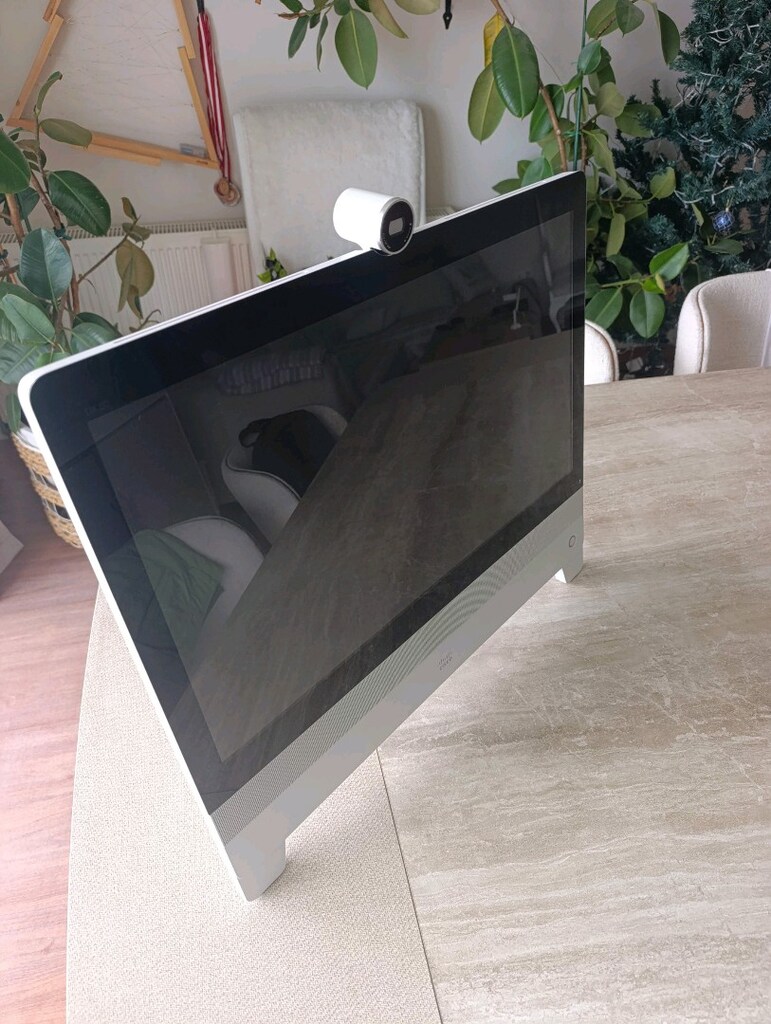 Cisco DX80 Video Konferans Monitörü - 3