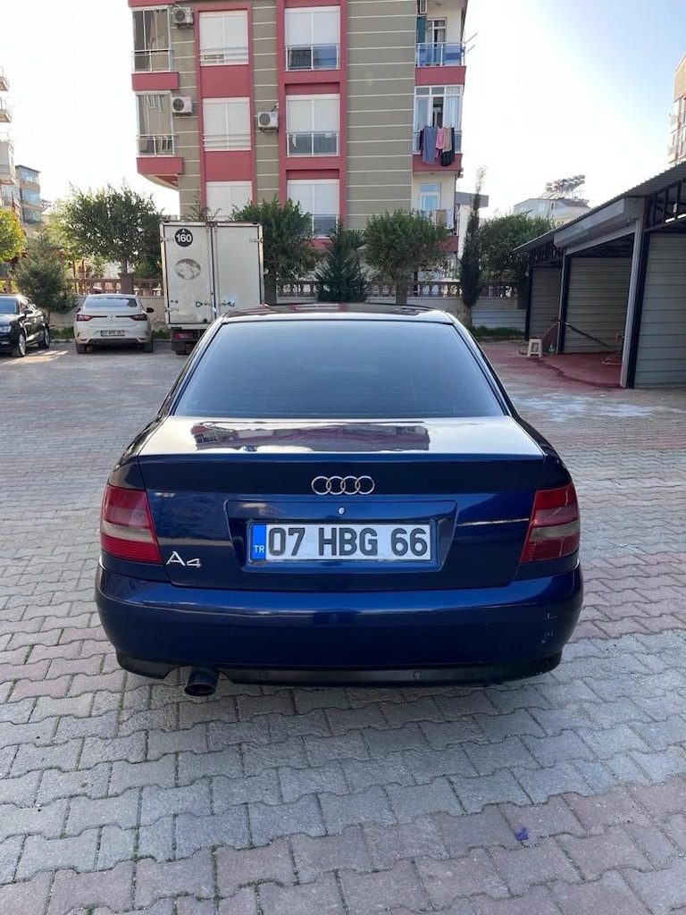 Değişensiz Audi A4 2001 Manuel - 4