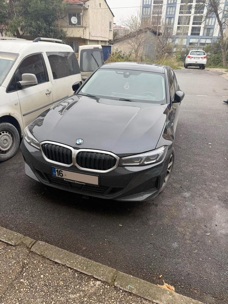 ORJİNAL TERTEMİZ BMW 320i SPORTLİNE G20 LCİ PANJUR
