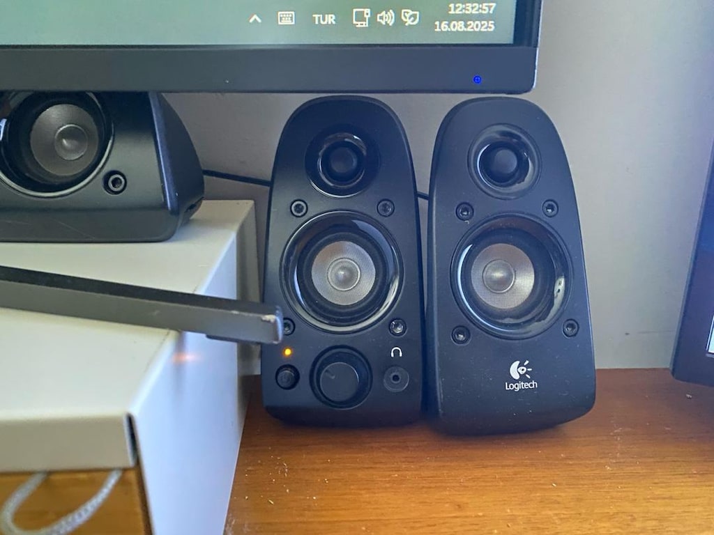 Logitech z-506 5+1 ses sistemi - 3
