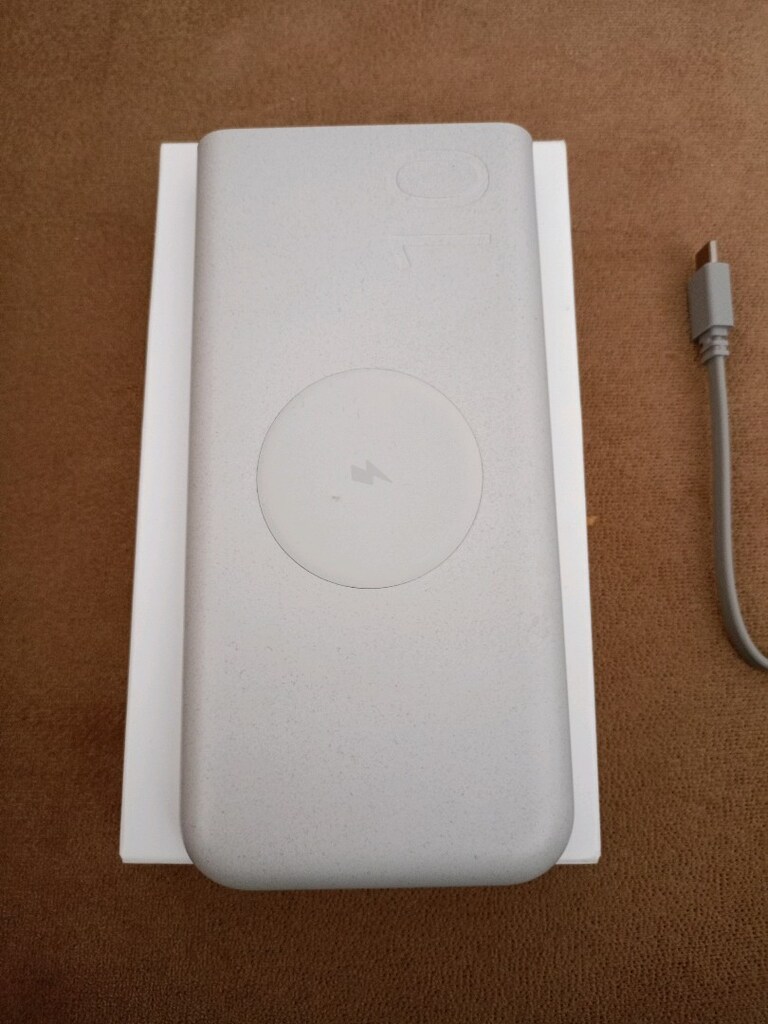 Samsung 10000 Mah wireless Powerbank - 2