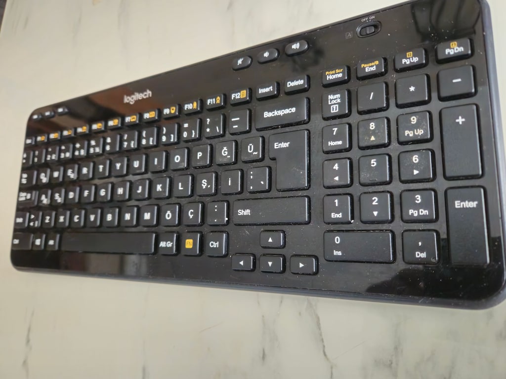 Logitech K360 Unifying kablosuz Klavye. - 2