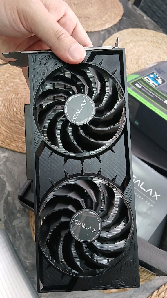 Galax RTX 4060 1-Click OC 2X V2 46NSL8MD9NXV 128 Bit GDDR6 8 GB Ekran - 3