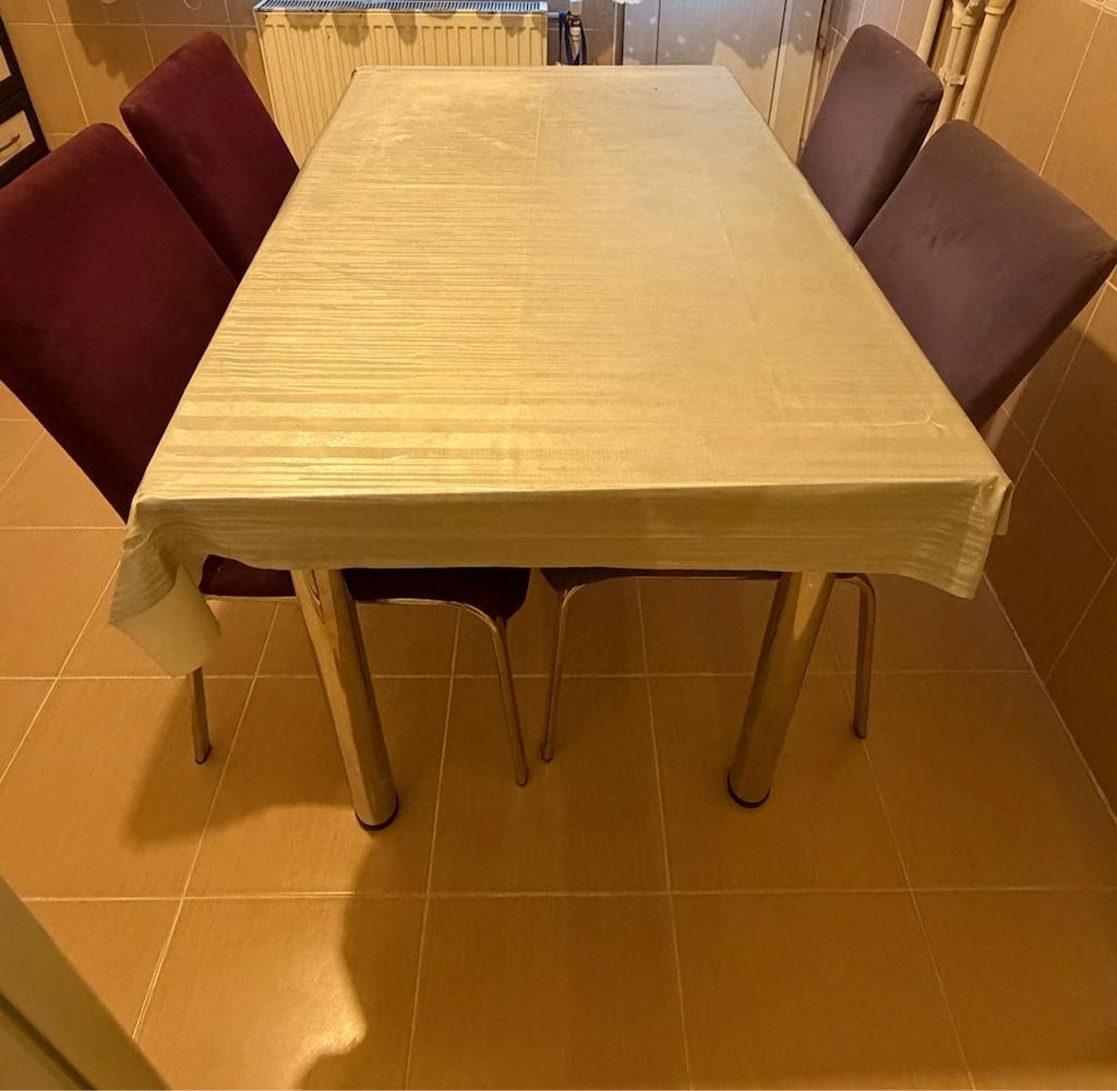 YEMEK MASASI VE SANDALYE - 2