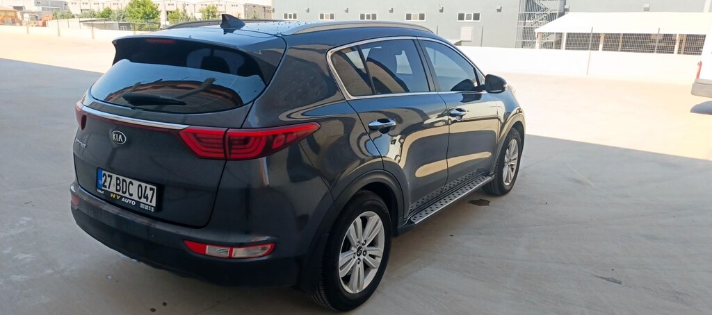 SAHİBİNDEN KİA SPORTAGE 1.6GDİ OTOMATİK CONCEPT PLUS GÜVENLİKLİ PAKET - 4