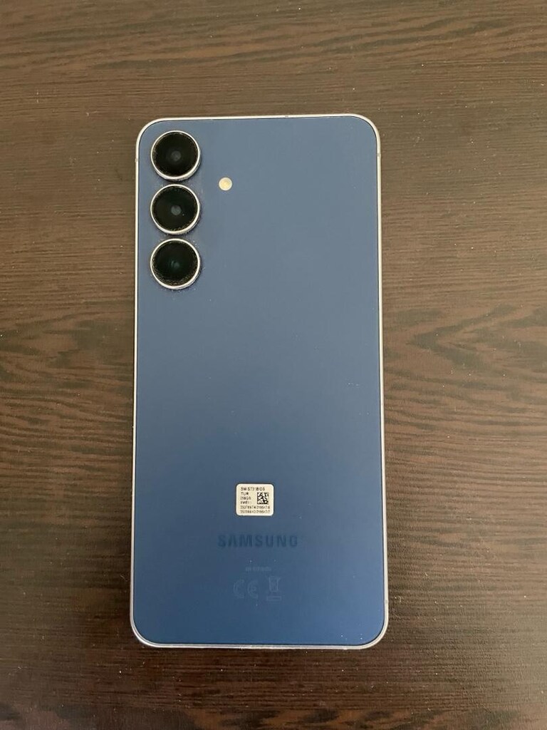 sahibinden 2 aylık Samsung S25- FE 256 GB - 5