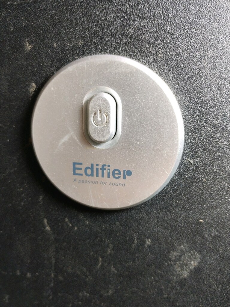 EDİFER - M3300SF - MARKA VE MODEL NUMARALI 2+1 SES SİSTEMİ - 2
