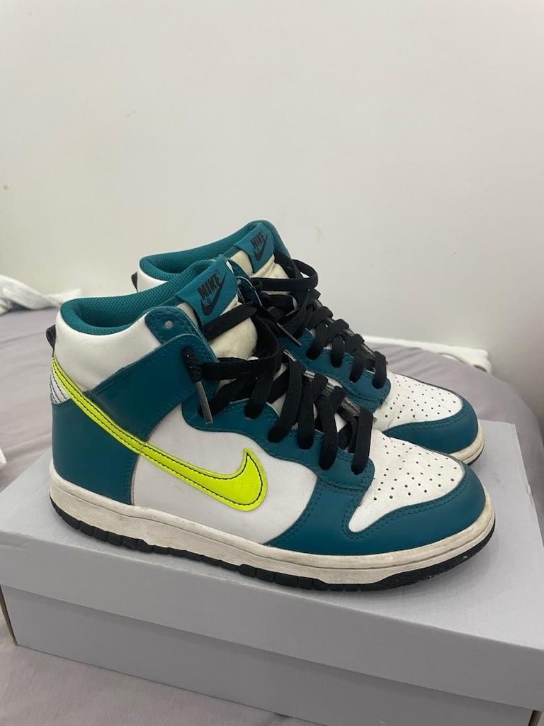 Nike Dunk High SE - 2
