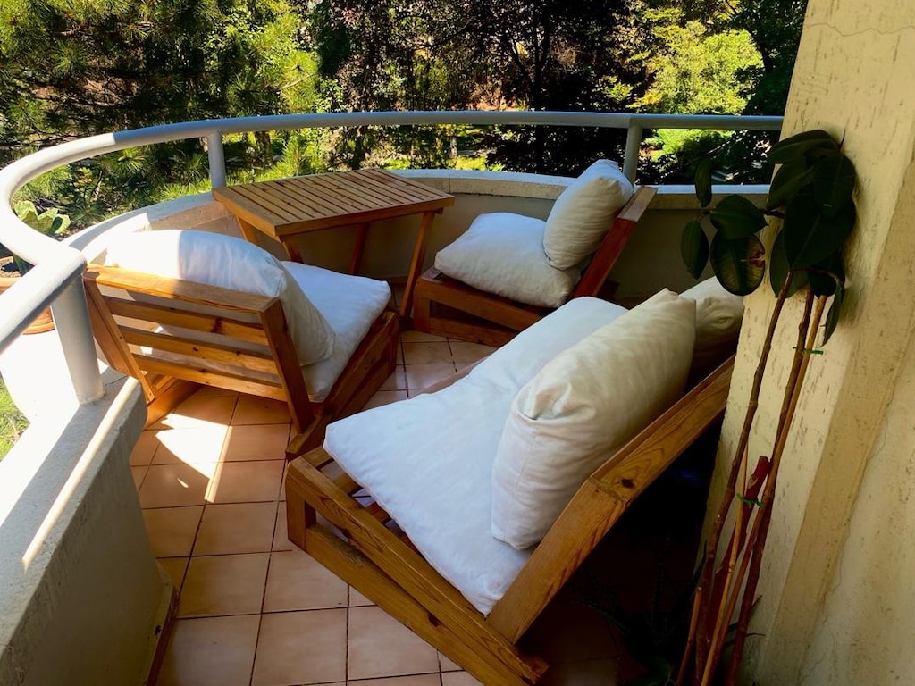 Ahşap oturma grubu-balkon - 2