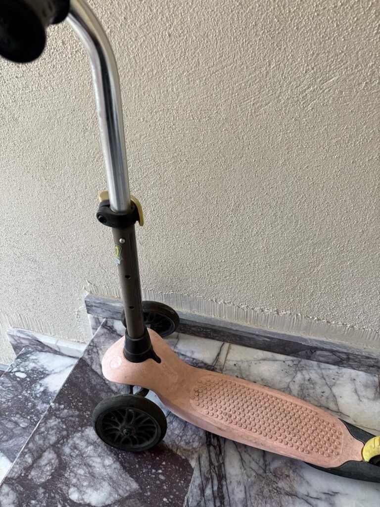 decathlon scooter pembe renkte - 2