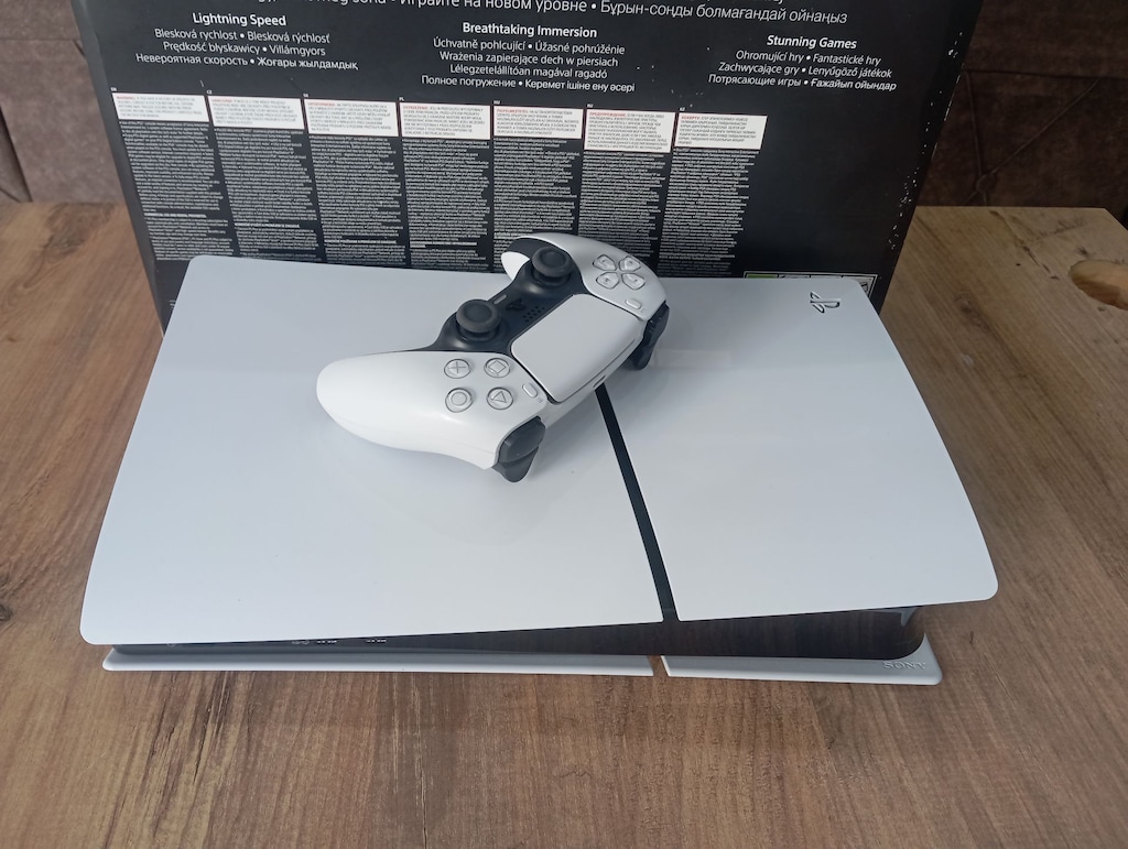 PS5 SLİM DİGİTAL 1KOL 6 AY MAĞAZA GARANTİLİ FULL SET - 2